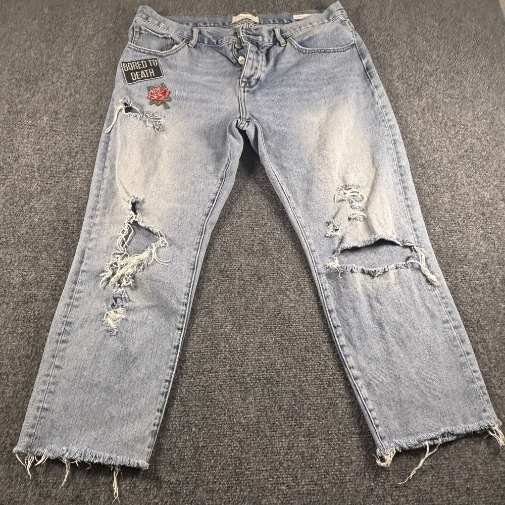 PacSun Girlfriend‎ Jeans Womens 31 Light Wash Distressed Patches Button Fly Edgy